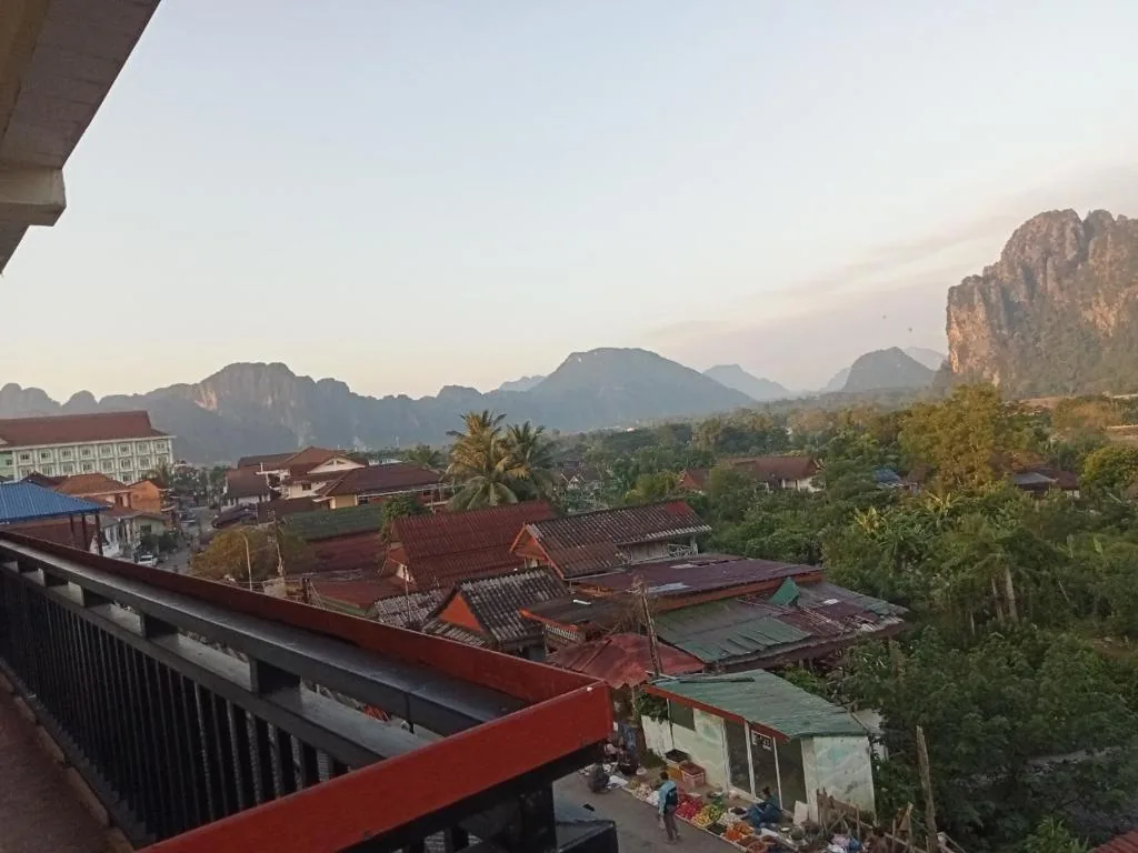 Bountang Mountain View Riverside Hotel — photo 7